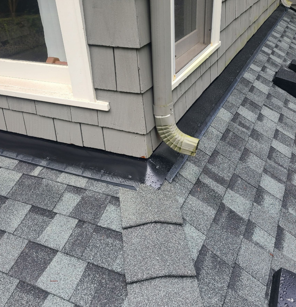 CertainTeed Roof-to-wall