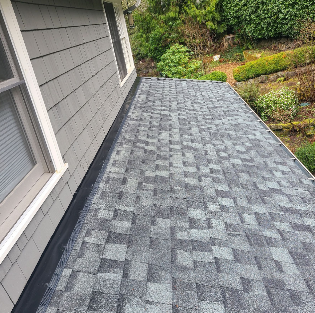 new architectural shingle roof Beaux Arts Village WA