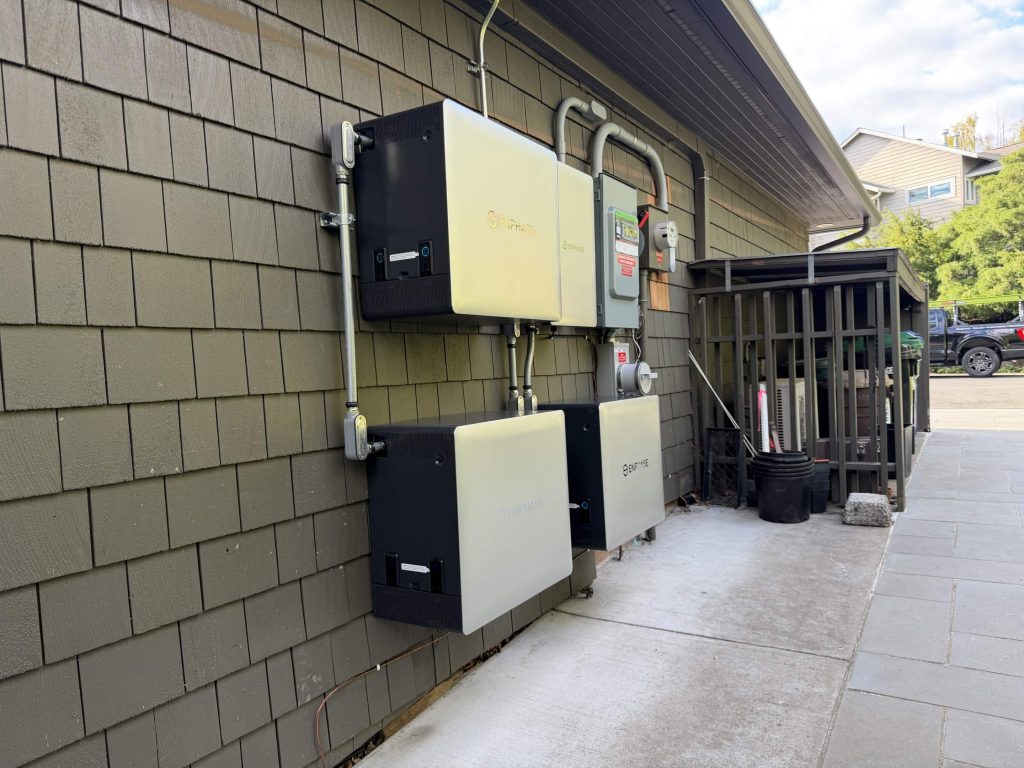 Enphase IQ10C batteries and monitoring components for a West Seattle, WA solar and energy storage system